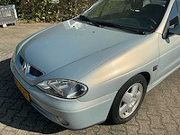 2002 renault mégane cabrio 1.6-16v sport way personenauto - afbeelding 22 van  24