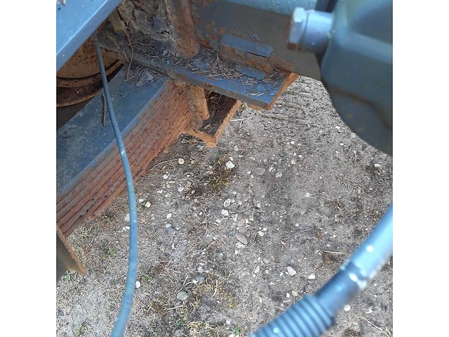 2002 robuste kaiser r2102p aanhangwagen - afbeelding 4 van  7