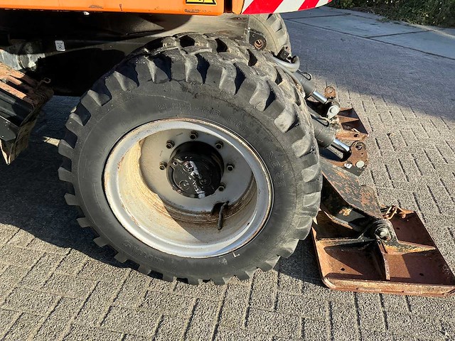 2002 schaeff hml-22 knickmatic banden graafmachine 4x4x4 - afbeelding 11 van  13