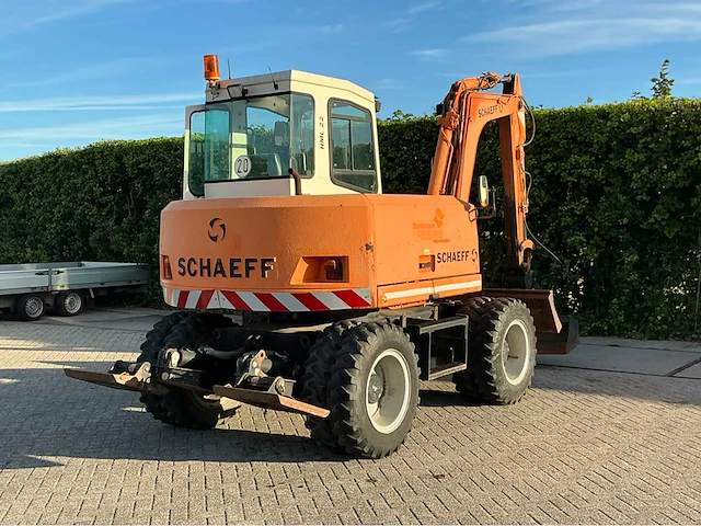 2002 schaeff hml22 banden graafmachine - afbeelding 22 van  28