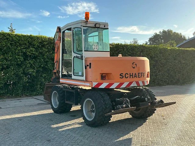 2002 schaeff hml22 banden graafmachine - afbeelding 23 van  28