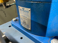 2002 schüco basispresse pneumatische persmachine - afbeelding 5 van  5