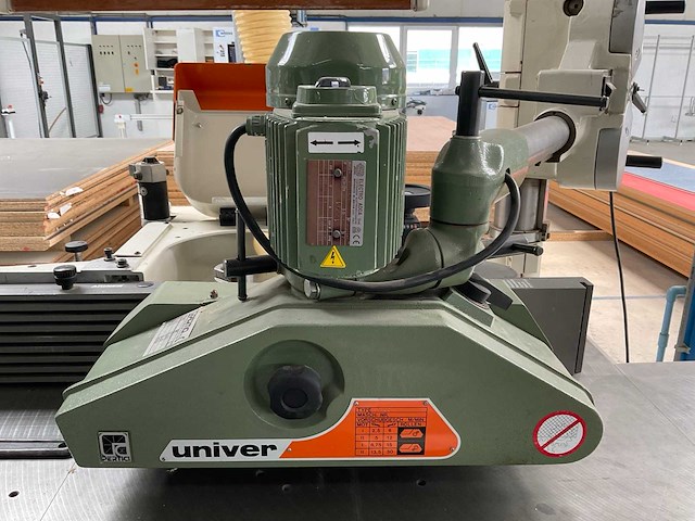 2002 scm t 130 1-assige freesmachine - afbeelding 8 van  9