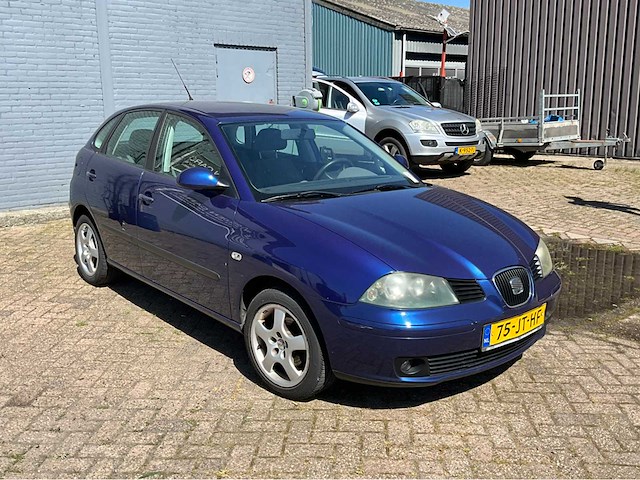 2002 seat ibiza 1.4-16v signo personenauto - afbeelding 23 van  31