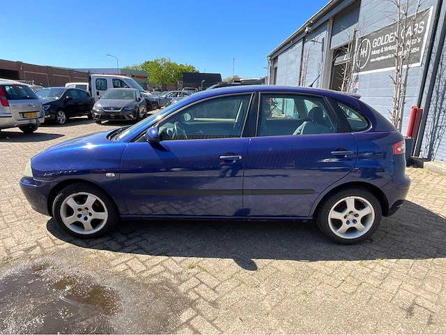 2002 seat ibiza 1.4-16v signo personenauto - afbeelding 30 van  31