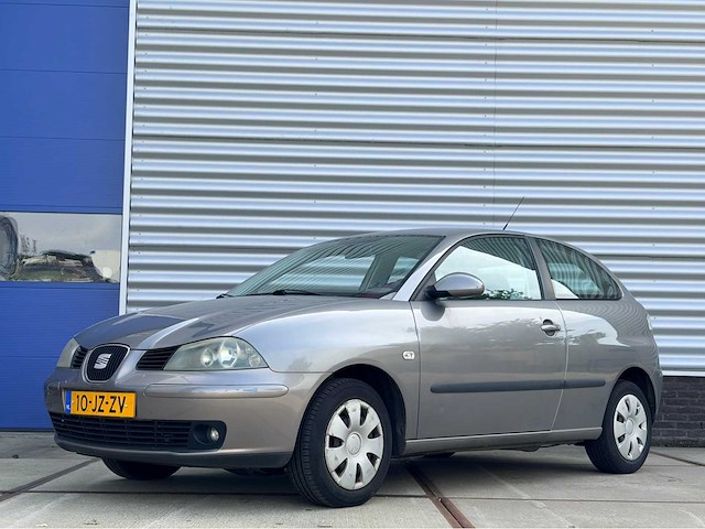 2002 seat ibiza airco 1.2-12v signo personenauto - afbeelding 1 van  10