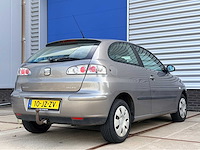 2002 seat ibiza airco 1.2-12v signo personenauto - afbeelding 9 van  14