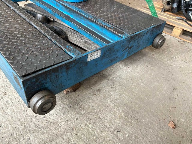 2002 slift thz 13/1200 hydraulische putkrik - afbeelding 4 van  8