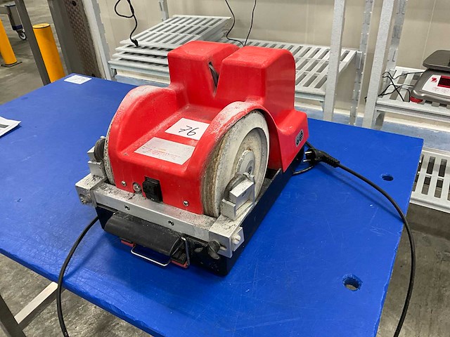 2002 sm-110 slijpmachine - afbeelding 1 van  7