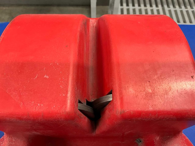 2002 sm-110 slijpmachine - afbeelding 4 van  7