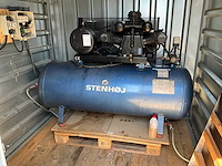 2002 stenhøj zuigercompressor