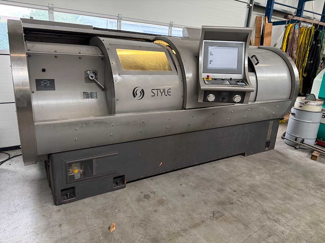 2002 styl 510x2000 cnc-draaibank - afbeelding 1 van  10