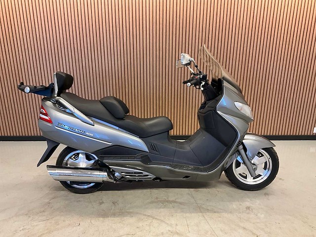 2002 suzuki burgman 400 motorscooter - afbeelding 20 van  23