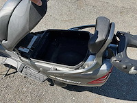 2002 suzuki burgman 400 motorscooter - afbeelding 11 van  19