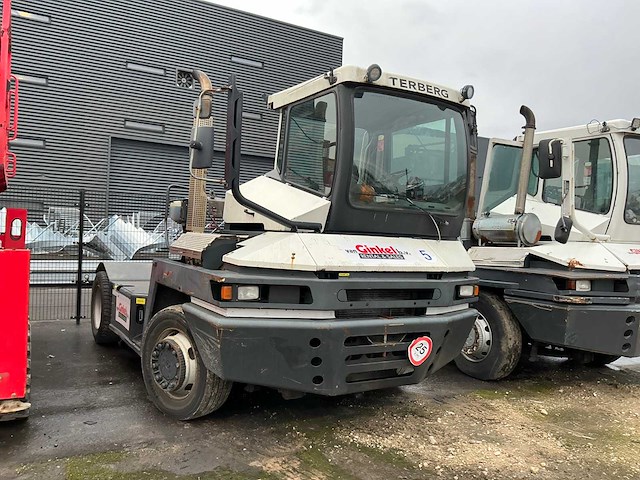2002 terberg rt222 terminaltrekker - afbeelding 4 van  10