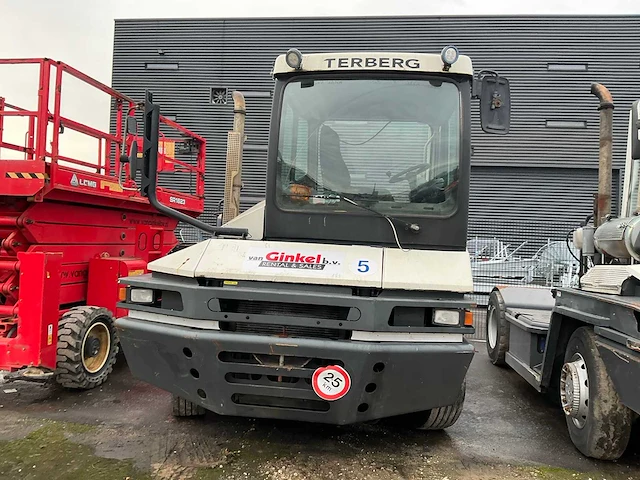 2002 terberg rt222 terminaltrekker - afbeelding 1 van  10