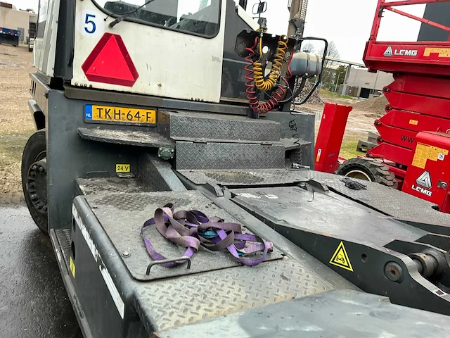 2002 terberg rt222 terminaltrekker - afbeelding 8 van  10