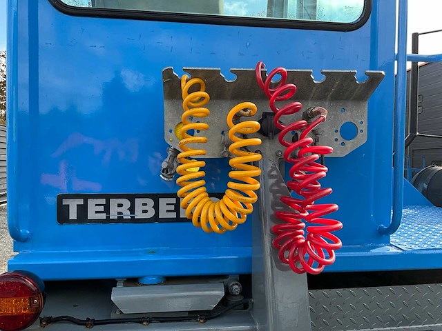 2002 terberg yt220 rangeertrekker - afbeelding 6 van  29
