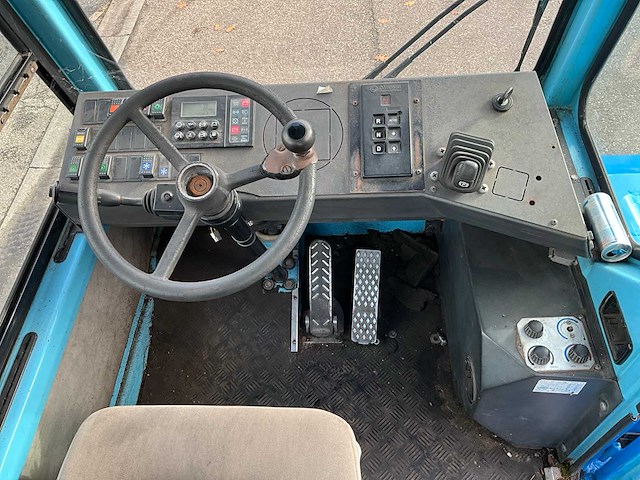 2002 terberg yt220 rangeertrekker - afbeelding 17 van  29