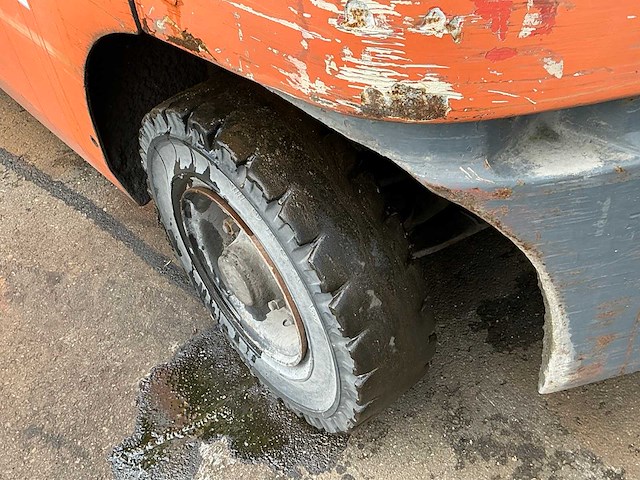 2002 toyota 42-4fgf25 vorkheftruck - afbeelding 3 van  13