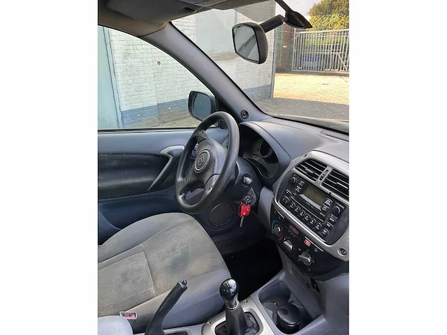 2002 toyota rav4 2.0-16v vvt-i luna personenauto 4x4 - afbeelding 17 van  32