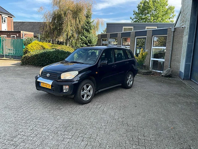 2002 toyota rav4 2.0-16v vvt-i luna personenauto 4x4 - afbeelding 1 van  32