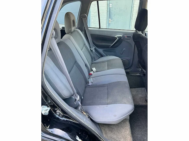 2002 toyota rav4 2.0-16v vvt-i luna personenauto 4x4 - afbeelding 14 van  32