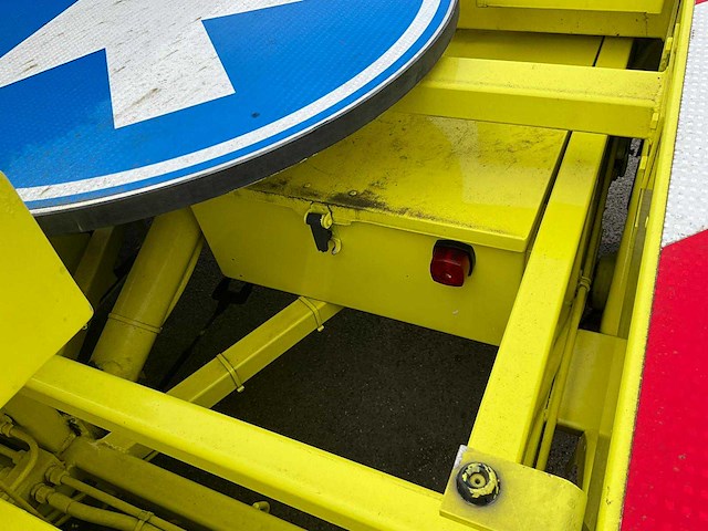 2002 van weel pijlwagen - afbeelding 2 van  18