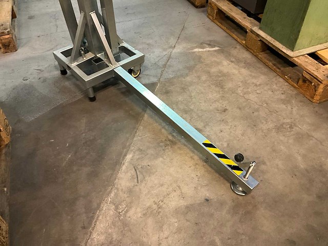 2002 vmb te-064 materiaallift - afbeelding 3 van  6