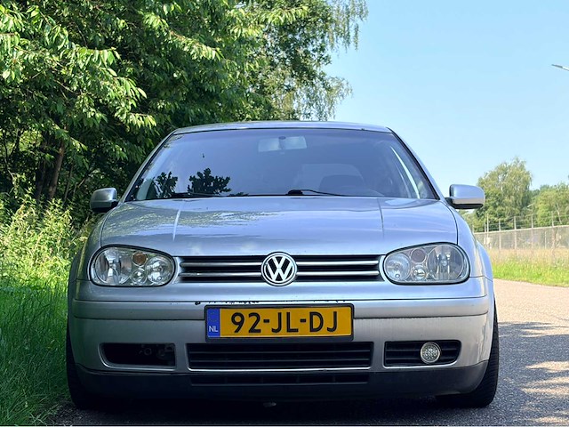 2002 volkswagen golf 1.6-16v sportline personenauto - afbeelding 2 van  4
