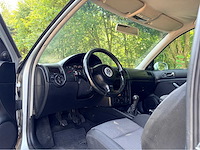 2002 volkswagen golf 1.6-16v sportline personenauto - afbeelding 8 van  9