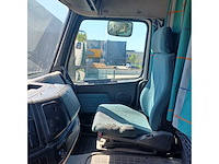 2002 volvo fh12 vrachtwagen/terreintrekker - afbeelding 2 van  17