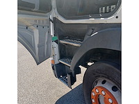 2002 volvo fh12 vrachtwagen/terreintrekker - afbeelding 16 van  17