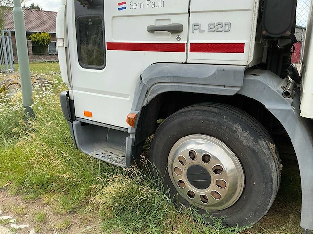 2002 volvo fl220 fl6h42r paardenvrachtwagen - afbeelding 7 van  62