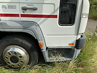 2002 volvo fl220 fl6h42r paardenvrachtwagen - afbeelding 14 van  62