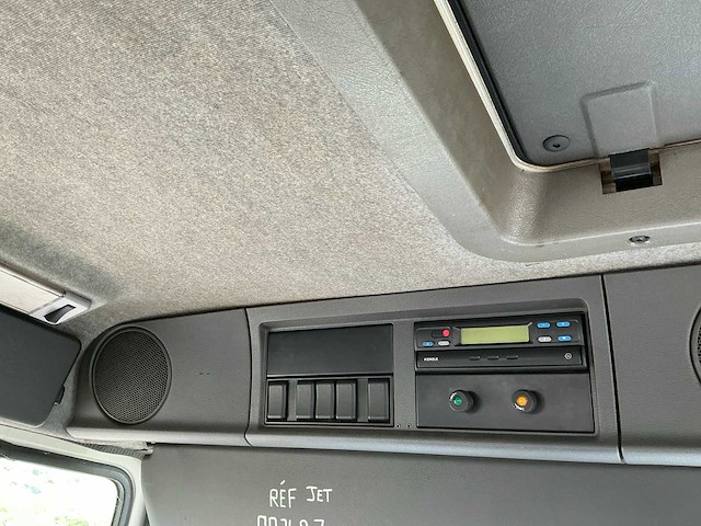 2002 volvo fl220 fl6h42r paardenvrachtwagen - afbeelding 19 van  62