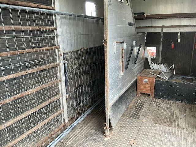 2002 volvo fl220 fl6h42r paardenvrachtwagen - afbeelding 39 van  62