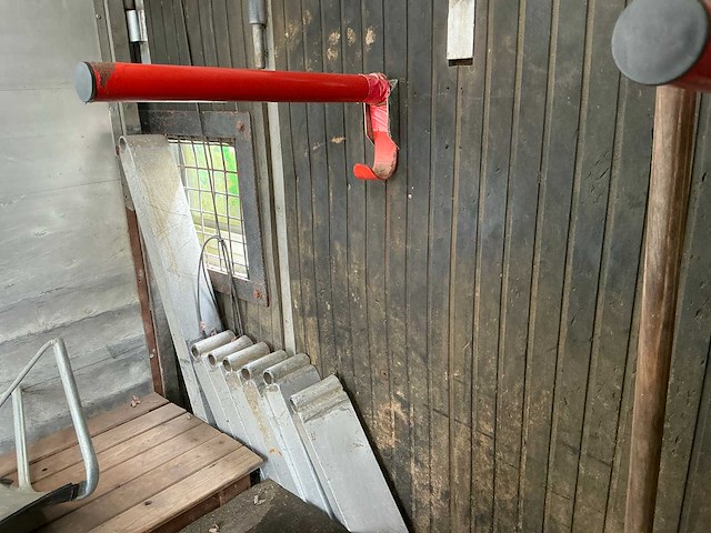 2002 volvo fl220 fl6h42r paardenvrachtwagen - afbeelding 43 van  62