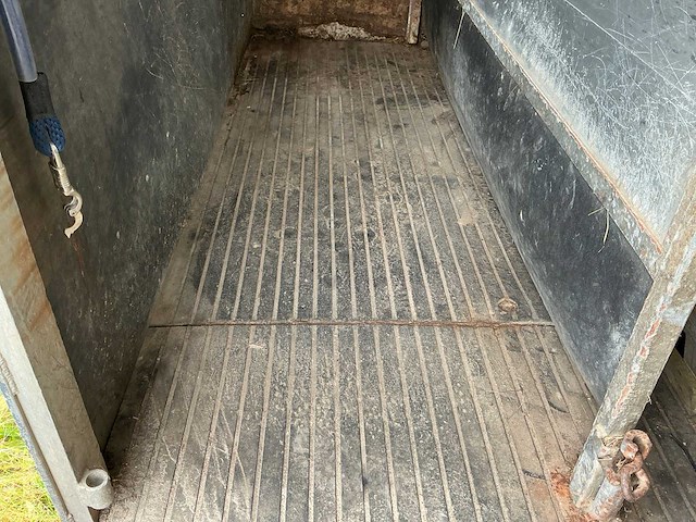 2002 volvo fl220 fl6h42r paardenvrachtwagen - afbeelding 54 van  62