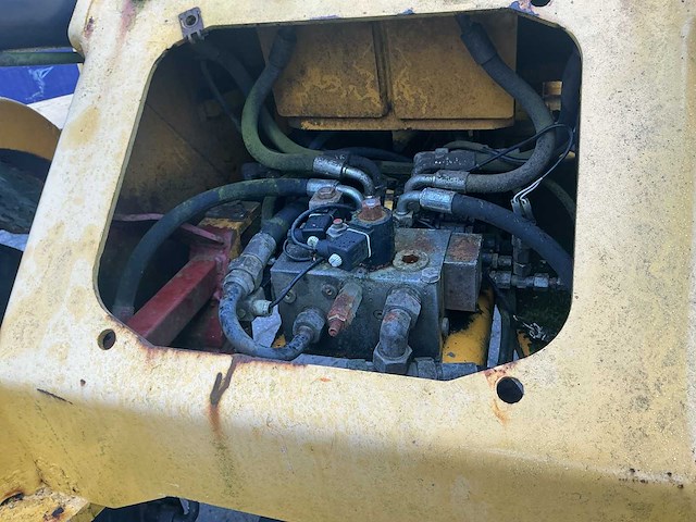 2002 volvo l35b-z/s shovel chassis (only for parts) - afbeelding 4 van  13