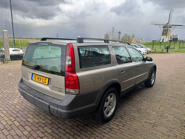 2002 volvo v70 4wd cross country 2.4 t geartr. ocean 15-hx-ls - afbeelding 7 van  9
