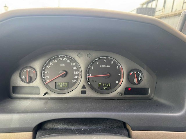 2002 volvo v70 4wd cross country 2.4 t geartr. ocean 15-hx-ls - afbeelding 9 van  13