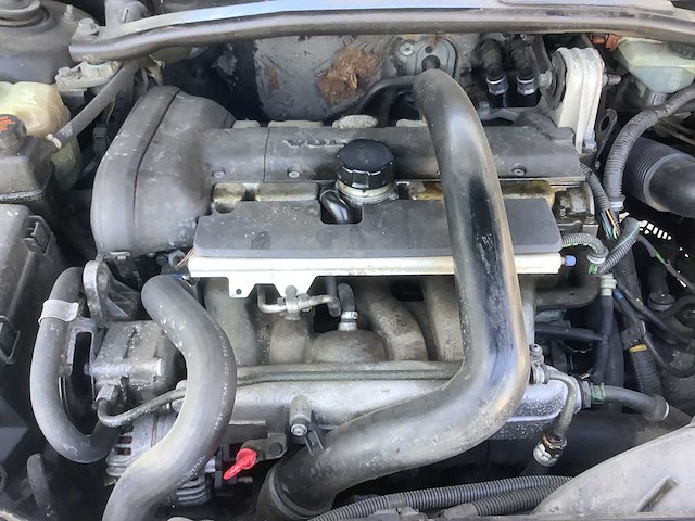 2002 volvo v70 cross country 2.4 t comfort line personenauto - afbeelding 8 van  10