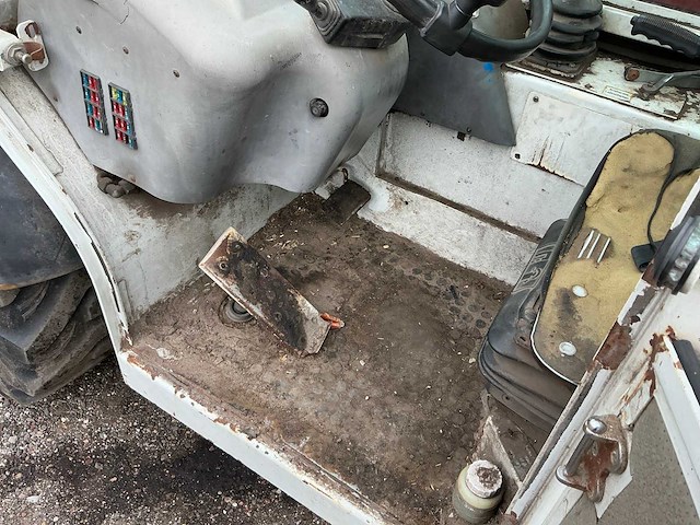 2002 weidemann 5006 d81 verreiker - afbeelding 20 van  37