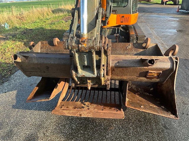 2002 yanmar v1055 rupsgraafmachine - afbeelding 18 van  37