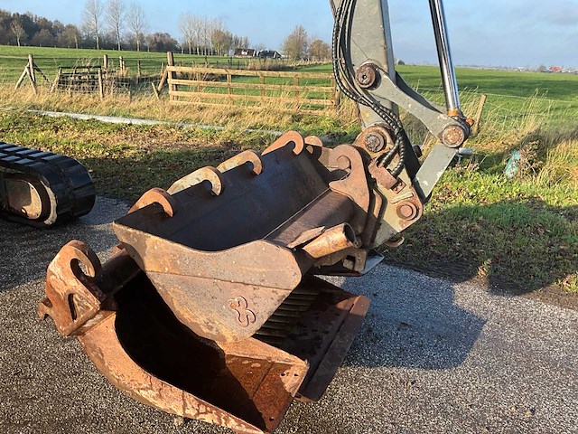 2002 yanmar v1055 rupsgraafmachine - afbeelding 22 van  37