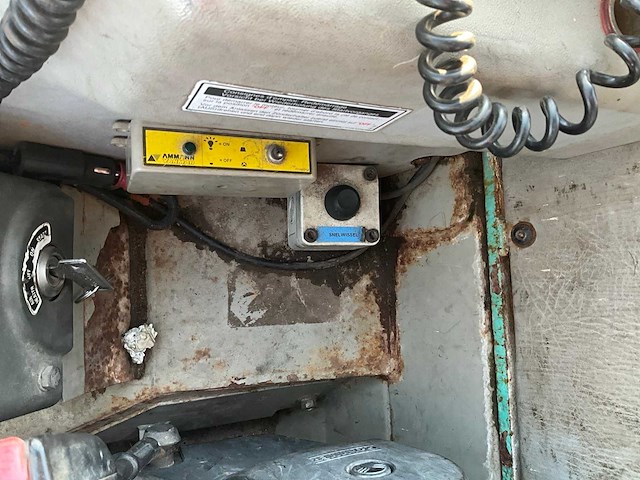 2002 yanmar v1055 rupsgraafmachine - afbeelding 36 van  37