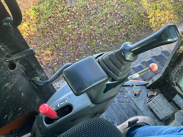 2002 yanmar v1055 rupsgraafmachine - afbeelding 37 van  37