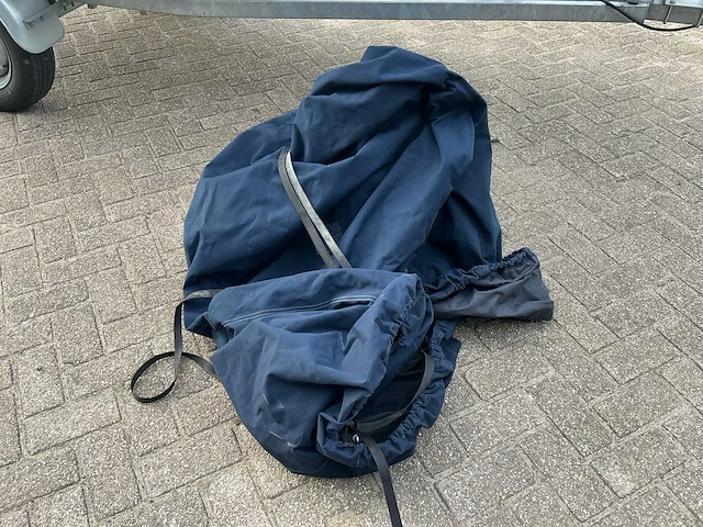 2002 zodiac projet350 jetboot - afbeelding 13 van  21