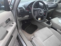 2003 - audi - a2 - 1.6 fsi - n-828-dn - afbeelding 15 van  17